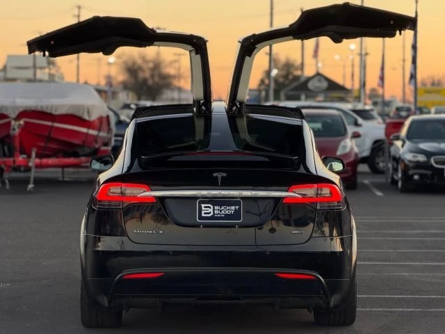 2016 Tesla Model X - Image 12 of 21