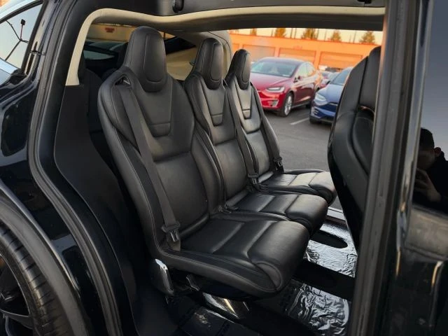 2016 Tesla Model X - Image 16 of 21