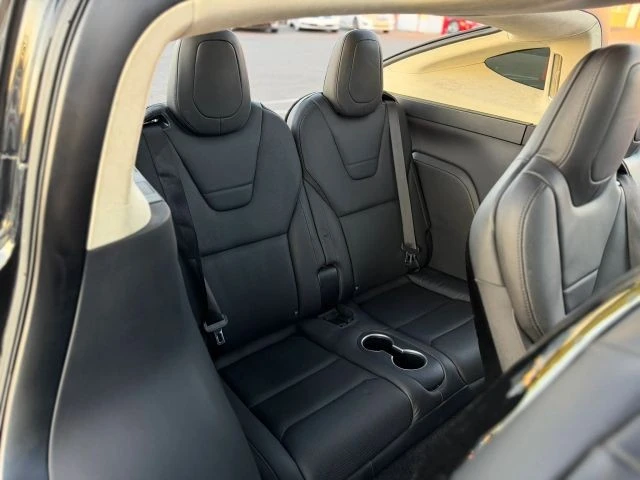 2016 Tesla Model X - Image 17 of 21