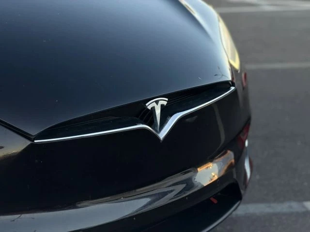 2016 Tesla Model X - Image 4 of 21