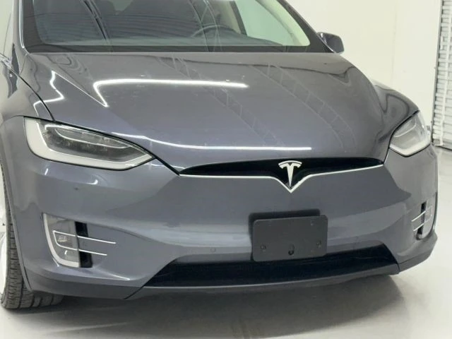 2016 Tesla Model X - Image 10 of 12