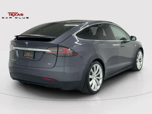 2016 Tesla Model X - Image 8 of 12