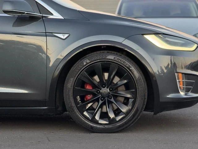 2016 Tesla Model X - Image 7 of 21