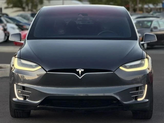 2016 Tesla Model X - Image 5 of 21