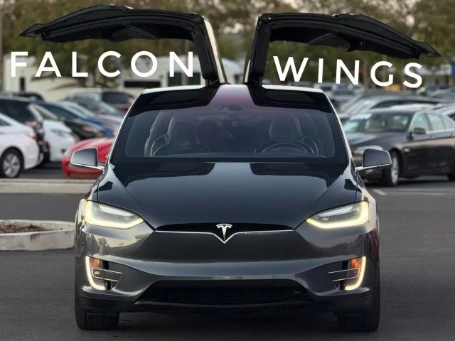 2016 Tesla Model X - Image 10 of 12