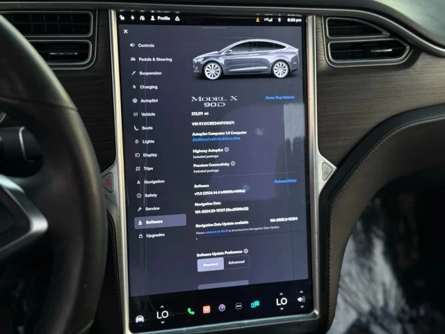 2016 Tesla Model X - Image 20 of 21