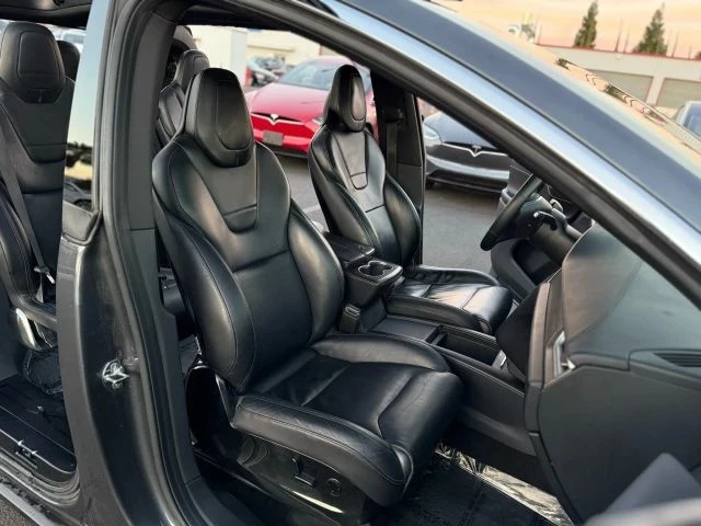 2016 Tesla Model X - Image 14 of 21
