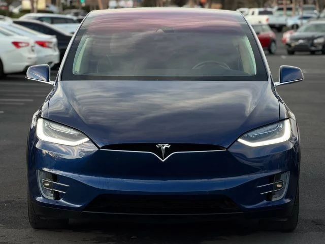 2016 Tesla Model X - Image 5 of 21
