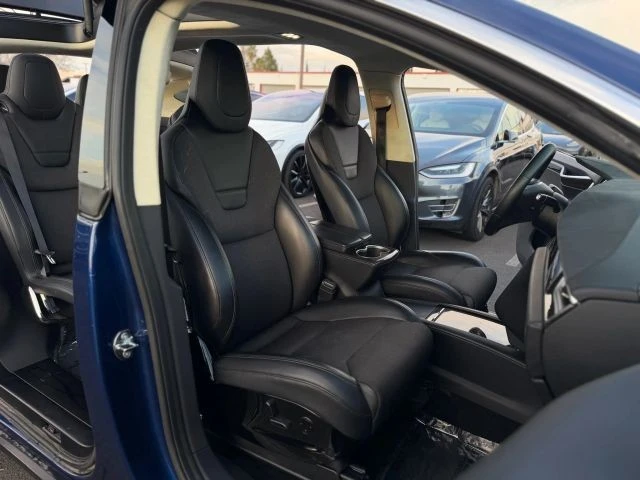 2016 Tesla Model X - Image 14 of 21