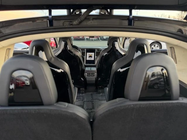 2016 Tesla Model X - Image 20 of 21