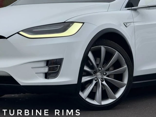 2016 Tesla Model X - Image 2 of 12
