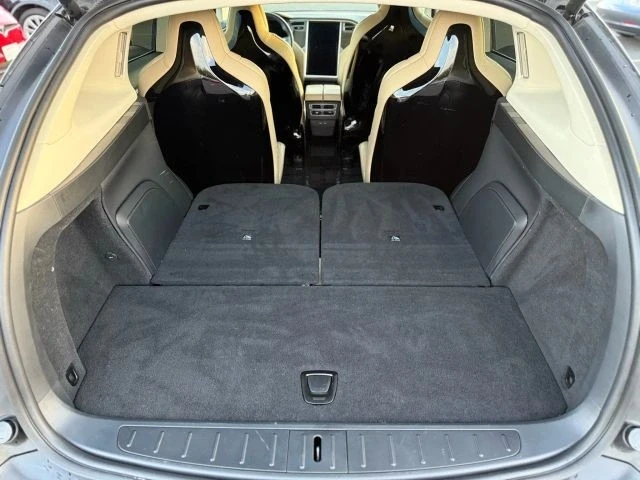 2016 Tesla Model X - Image 14 of 21