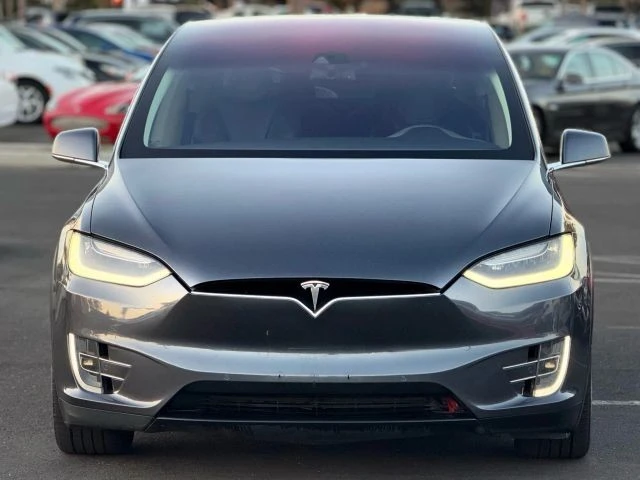 2016 Tesla Model X - Image 5 of 21