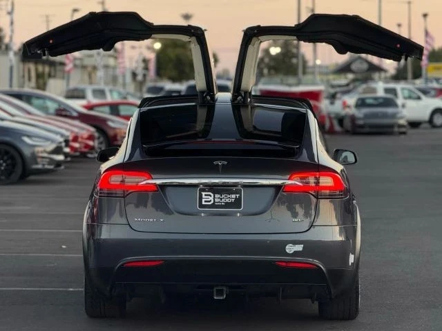 2016 Tesla Model X - Image 12 of 12