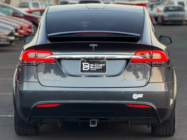 2016 Tesla Model X - Image 8 of 21