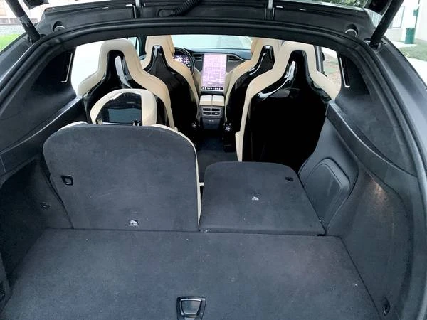 2016 Tesla Model X - Image 16 of 20