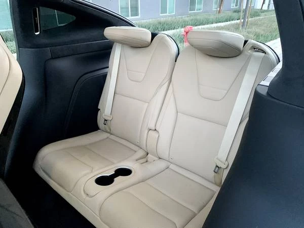 2016 Tesla Model X - Image 17 of 20
