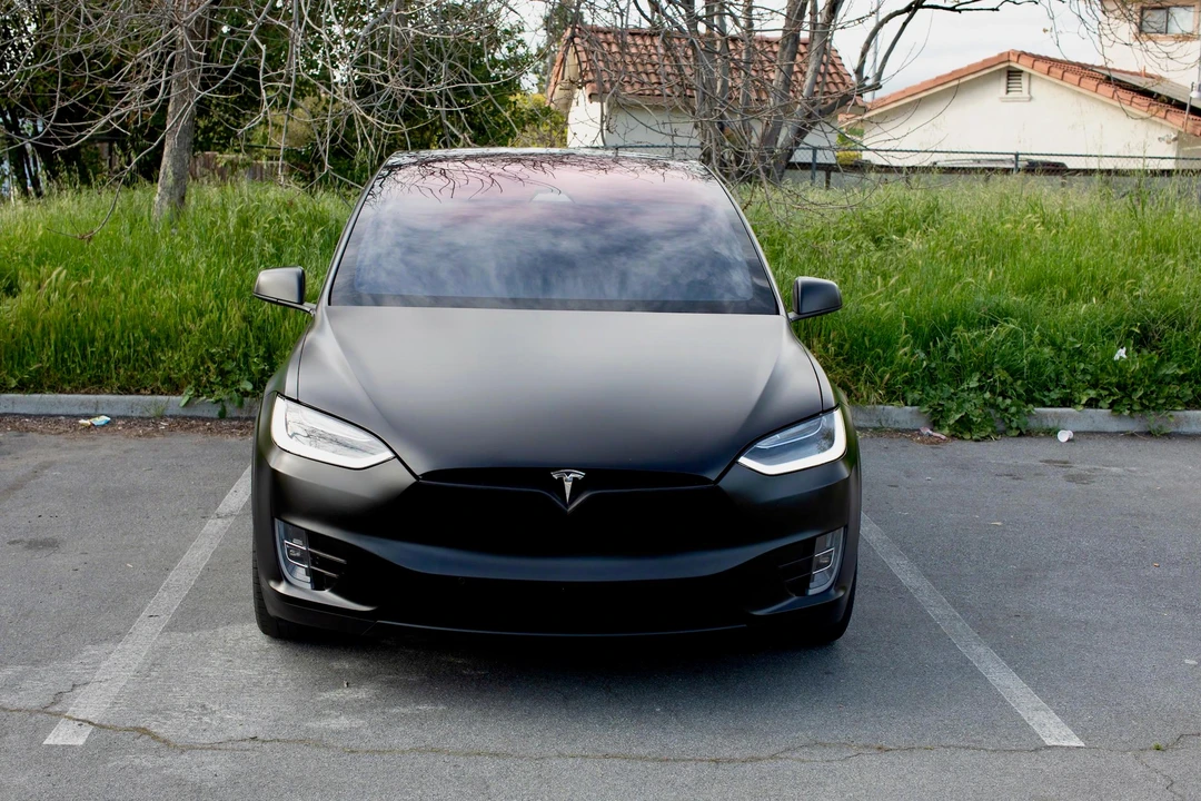 2016 Tesla Model X - Image 7 of 31