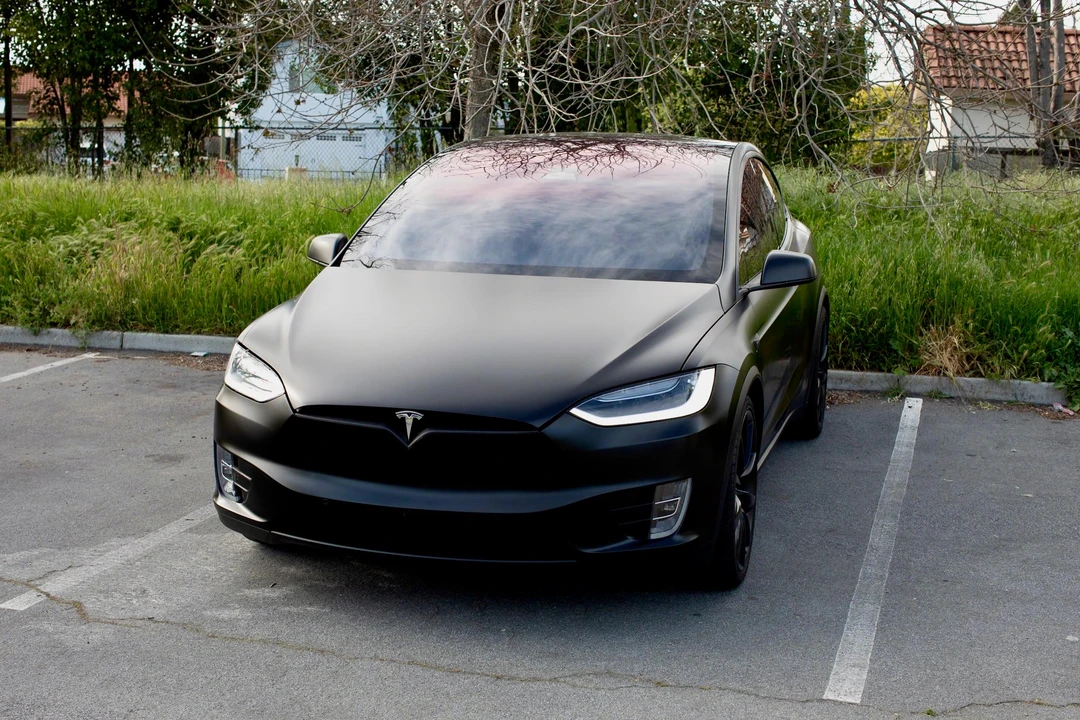 2016 Tesla Model X - Image 9 of 31