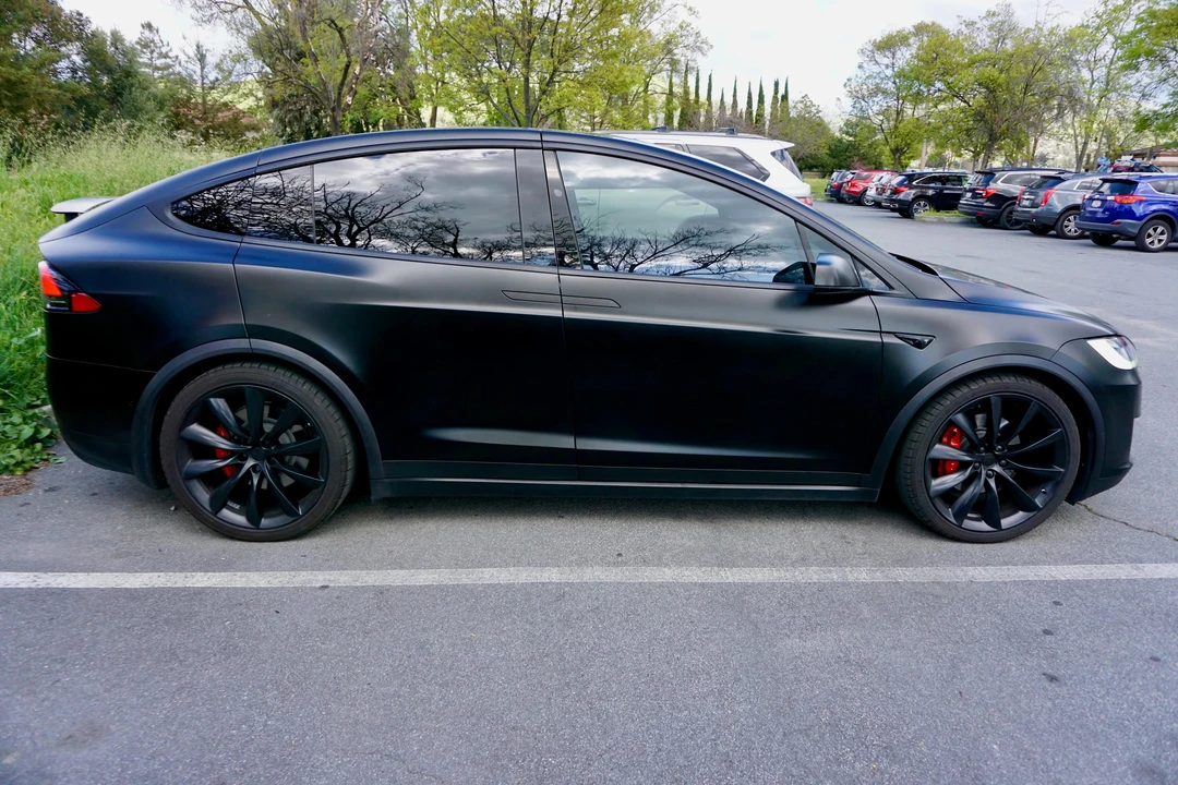 2016 Tesla Model X - Image 17 of 31