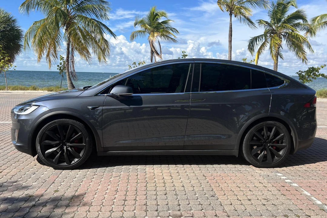 2016 Tesla Model X - Image 3 of 20