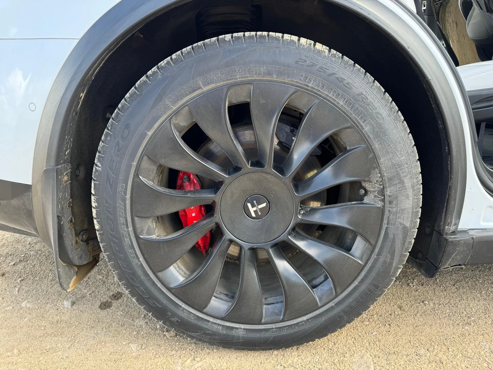2016 Tesla Model X - Image 27 of 31