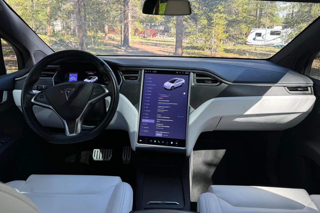 2016 Tesla Model X - Image 29 of 31