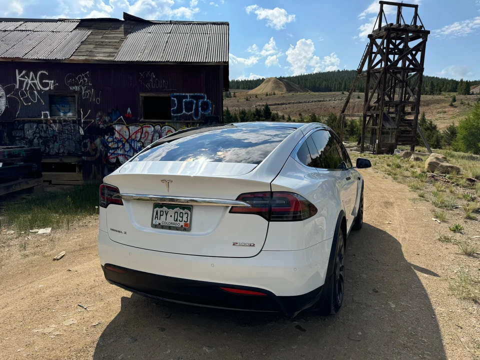 2016 Tesla Model X - Image 12 of 31