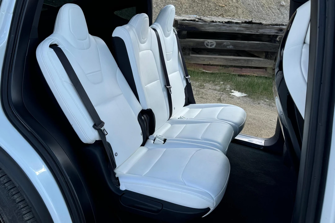 2016 Tesla Model X - Image 31 of 31