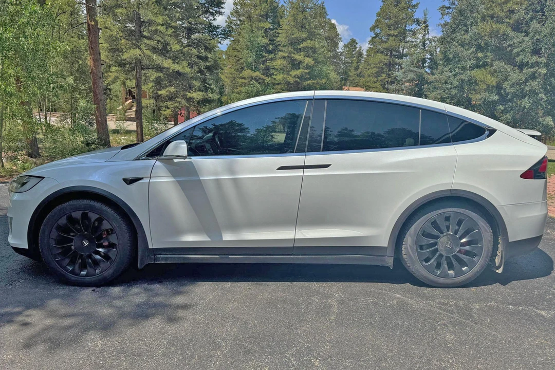 2016 Tesla Model X - Image 3 of 31