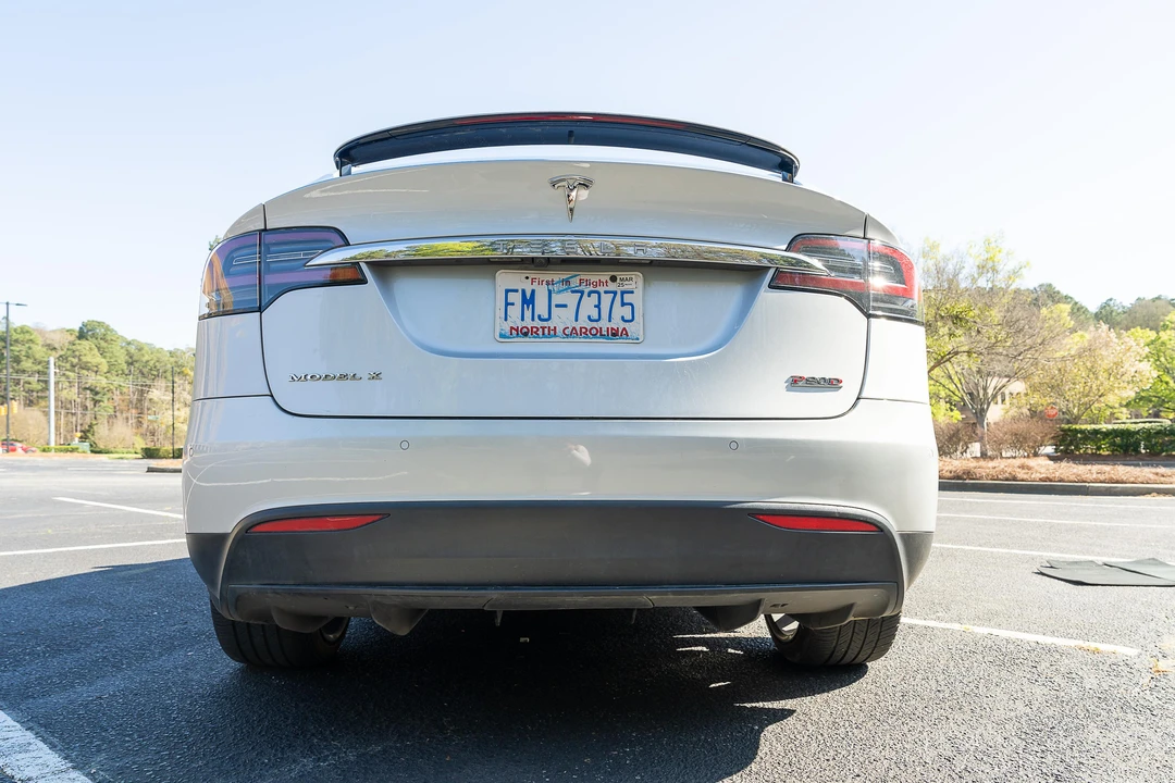 2016 Tesla Model X - Image 19 of 31