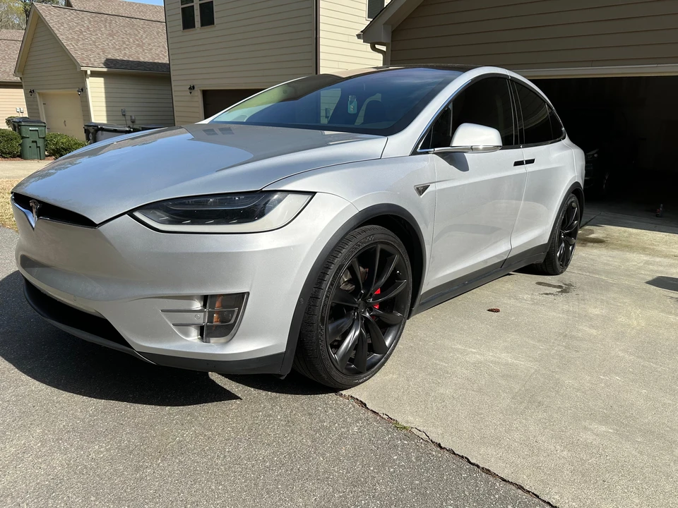 2016 Tesla Model X - Image 7 of 31