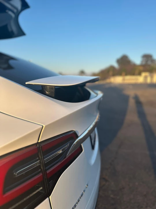 2016 Tesla Model X - Image 22 of 31