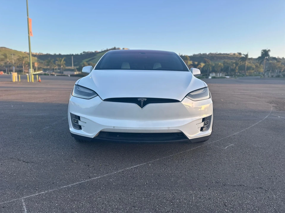 2016 Tesla Model X - Image 6 of 31