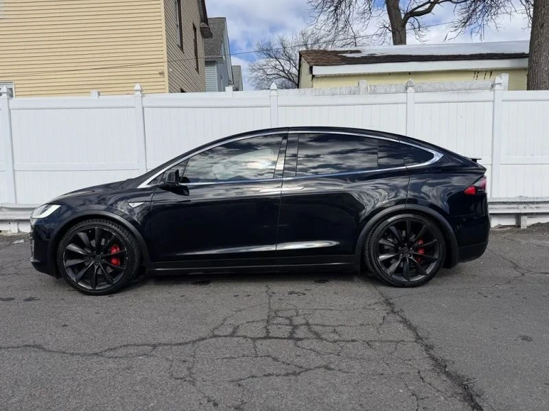 2016 Tesla Model X - Image 4 of 12