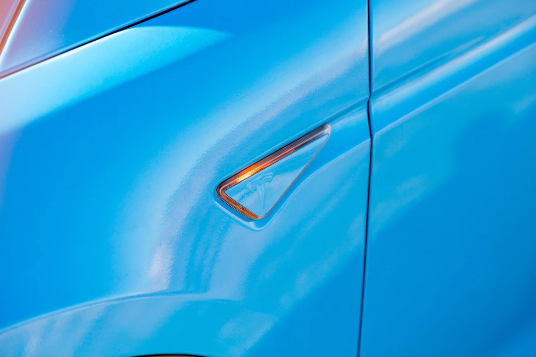 2016 Tesla Model X - Image 22 of 31