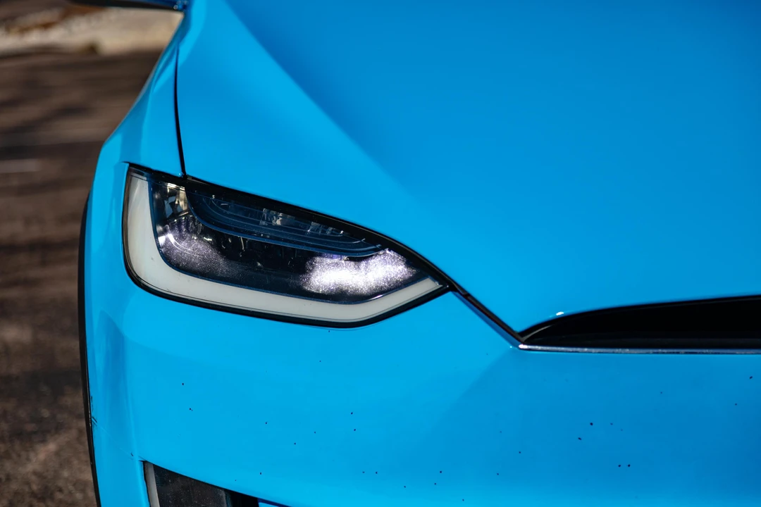 2016 Tesla Model X - Image 12 of 31