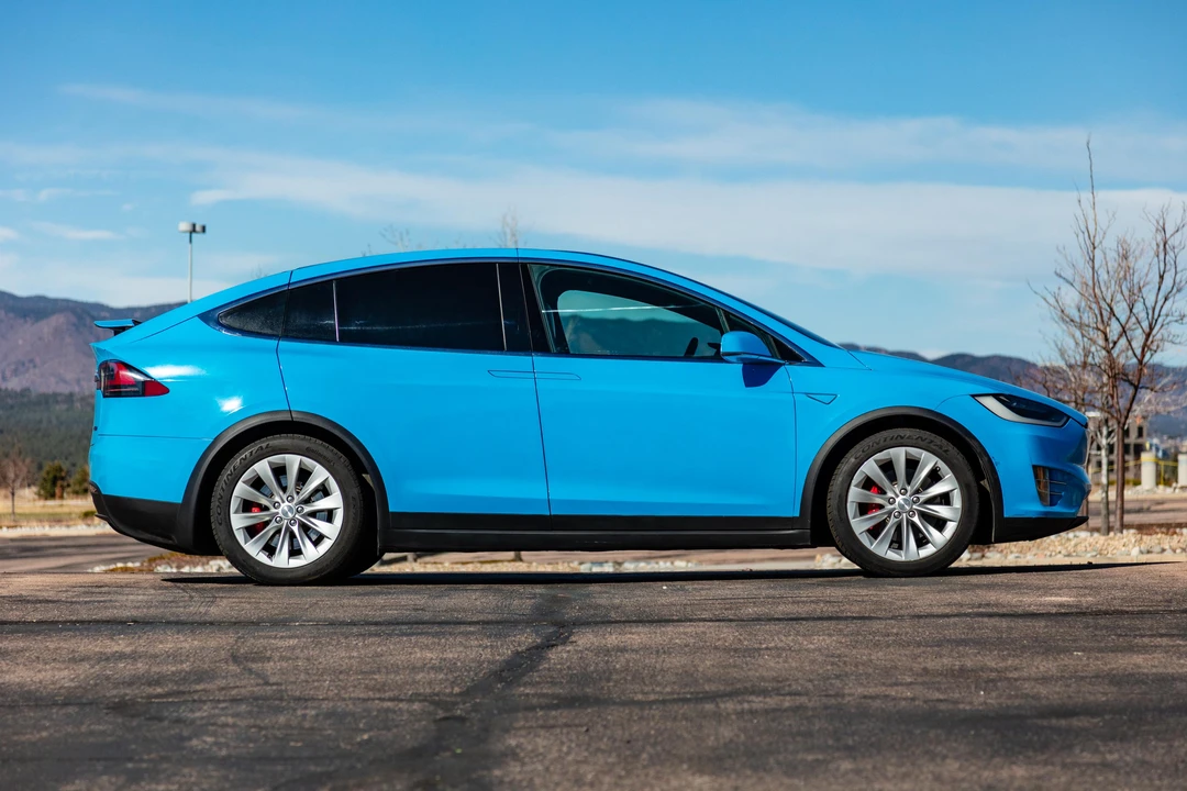 2016 Tesla Model X - Image 9 of 31