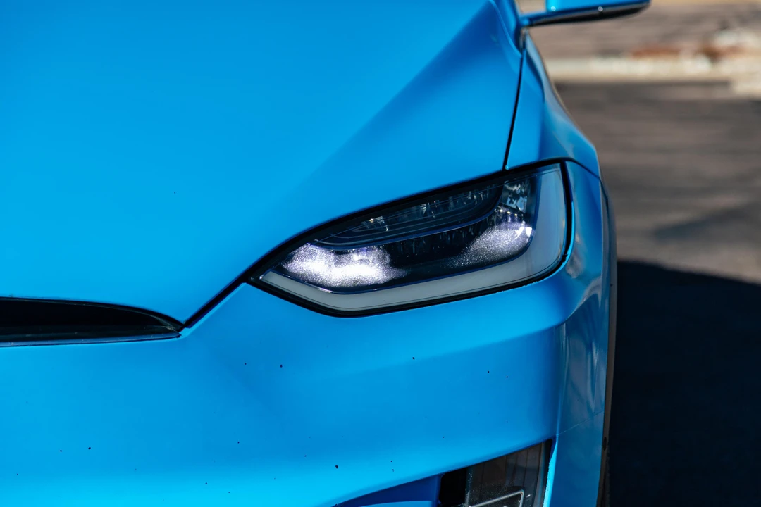 2016 Tesla Model X - Image 15 of 31