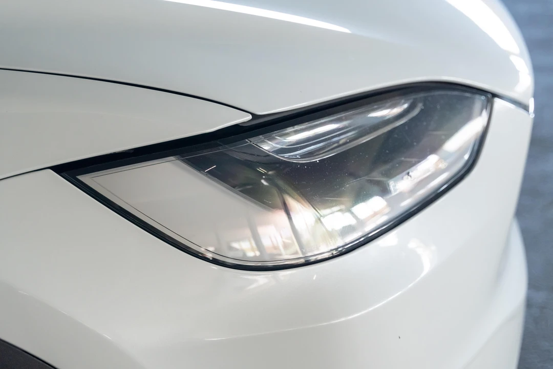 2016 Tesla Model X - Image 11 of 31