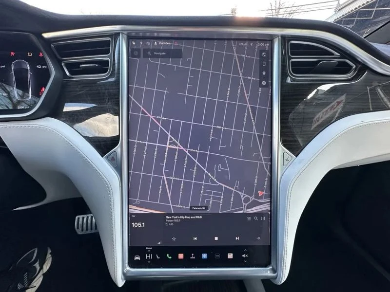 2016 Tesla Model X - Image 11 of 12