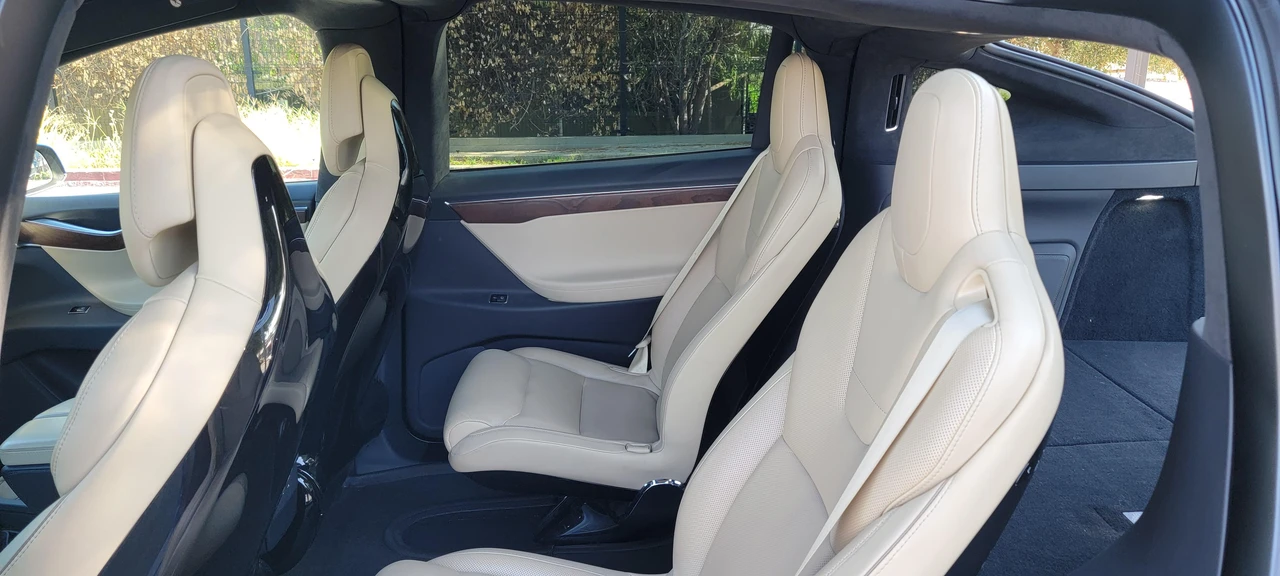 2016 Tesla Model X - Image 31 of 31