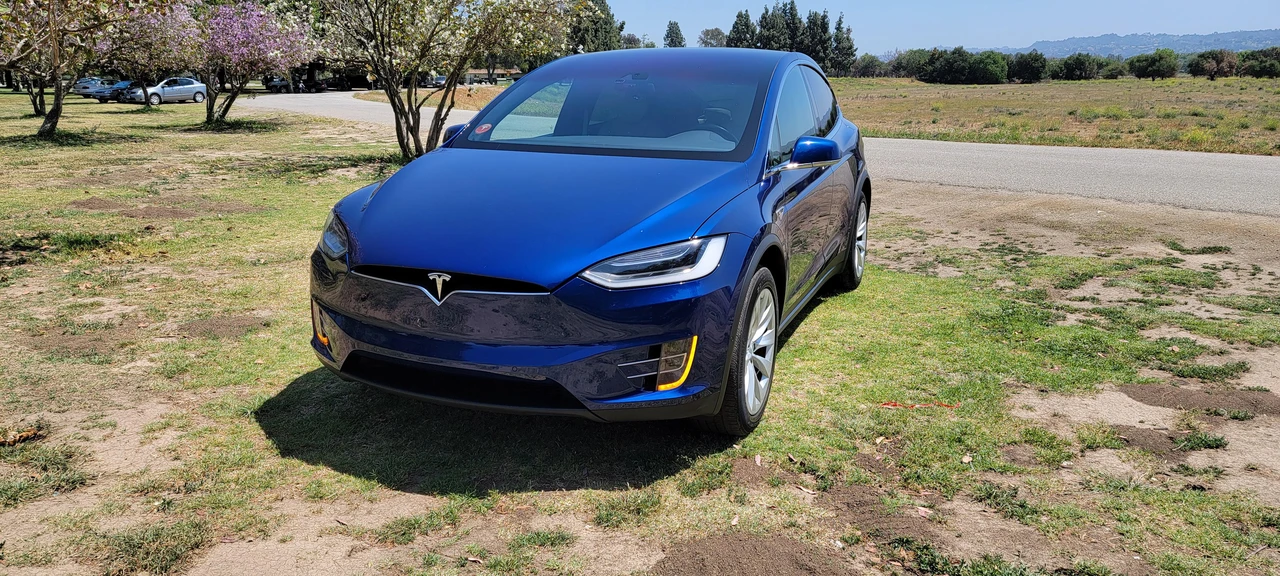 2016 Tesla Model X - Image 6 of 31
