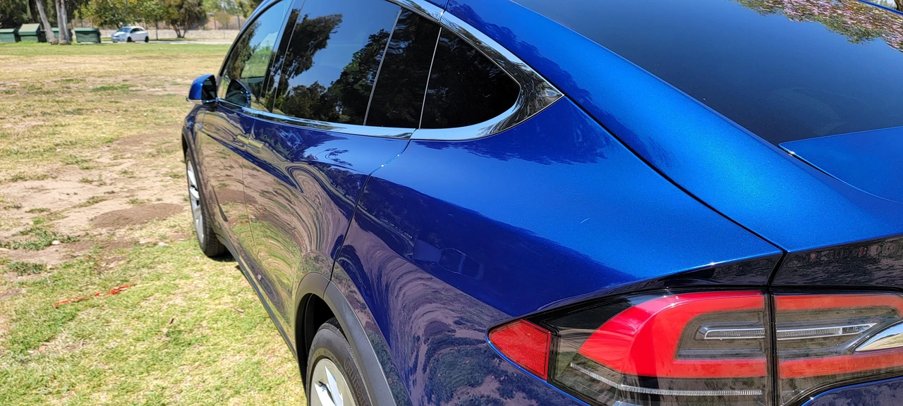 2016 Tesla Model X - Image 16 of 31