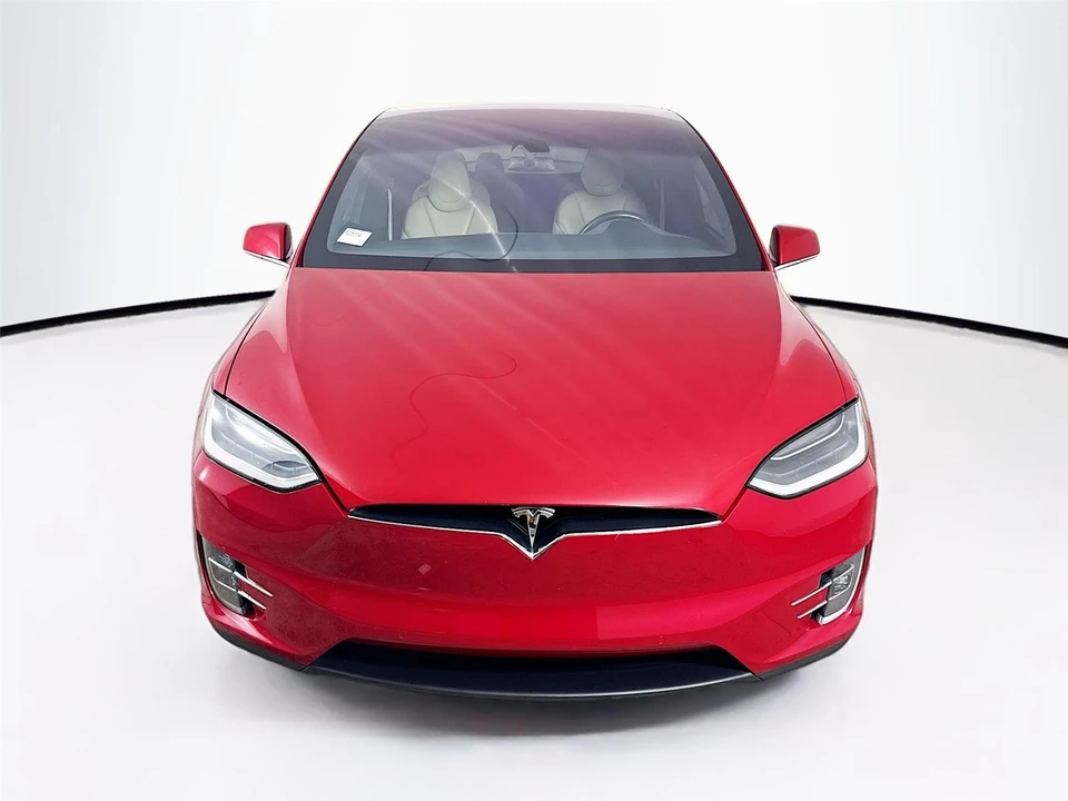 2016 Tesla Model X - Image 2 of 21