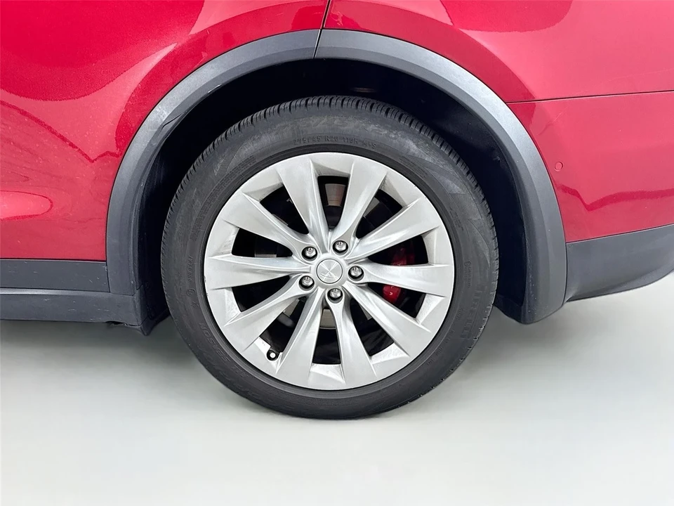 2016 Tesla Model X - Image 17 of 17