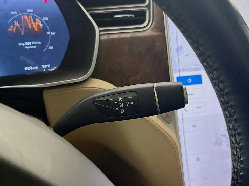 2016 Tesla Model X - Image 16 of 21