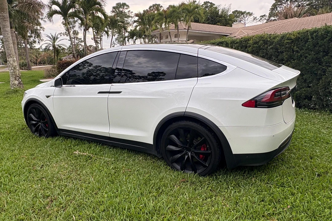 2016 Tesla Model X - Image 3 of 31