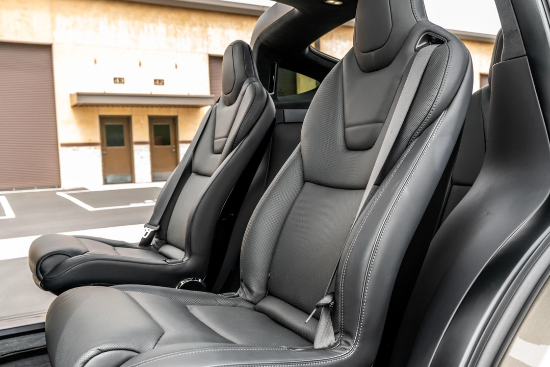 2016 Tesla Model X - Image 22 of 26