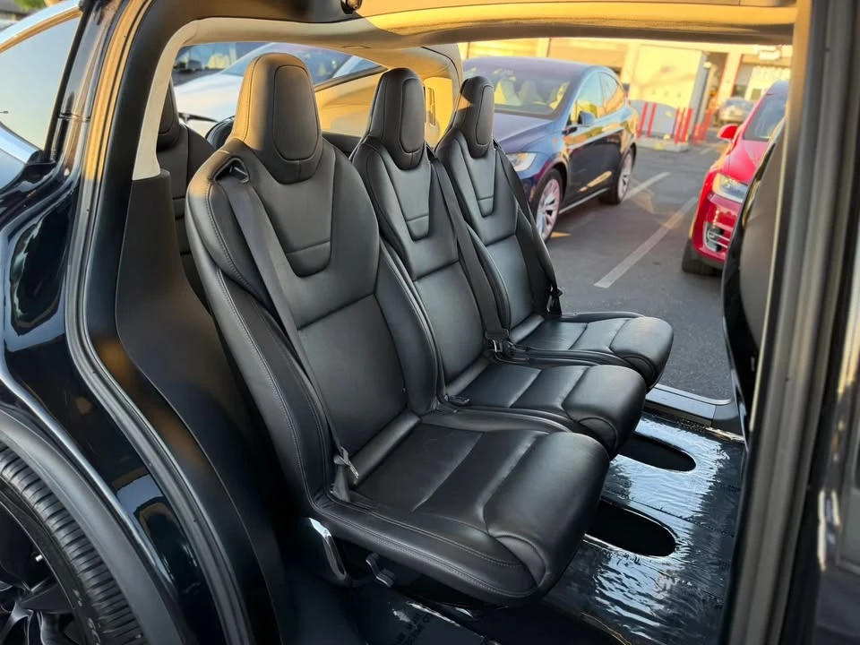 2016 Tesla Model X - Image 12 of 20